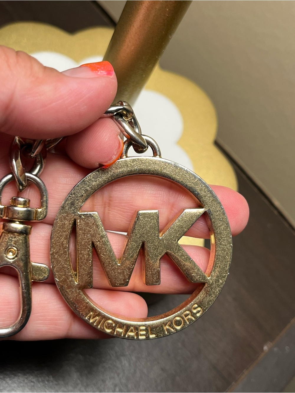 Michael Kors Gold MK Circle Logo Keychain Charm pre loved - Picture 4 of 5